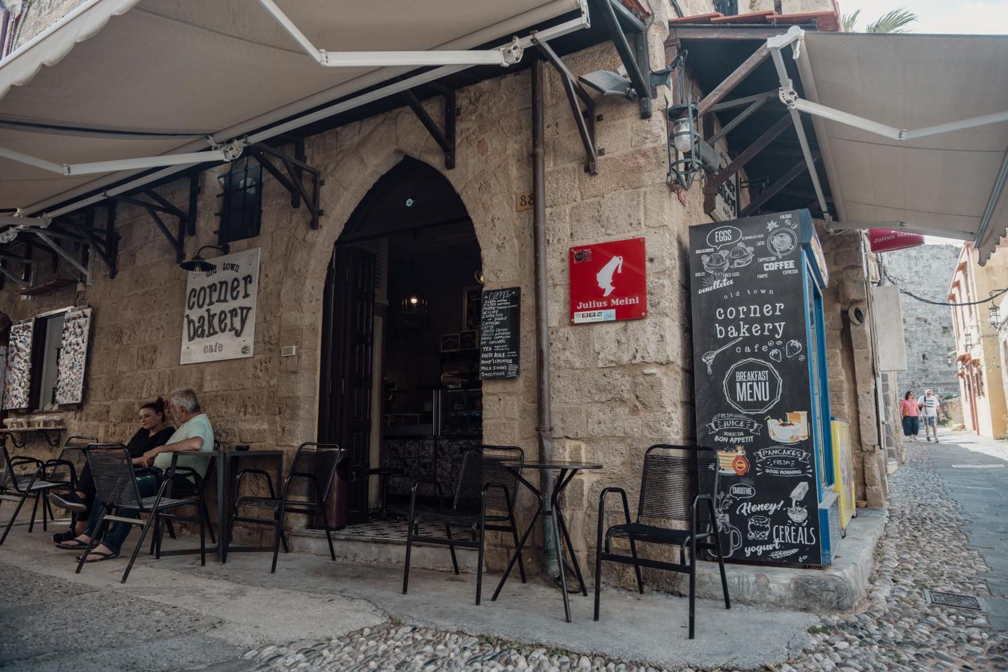 Old Town Corner Luxury Studios Rhodes City ภายนอก รูปภาพ