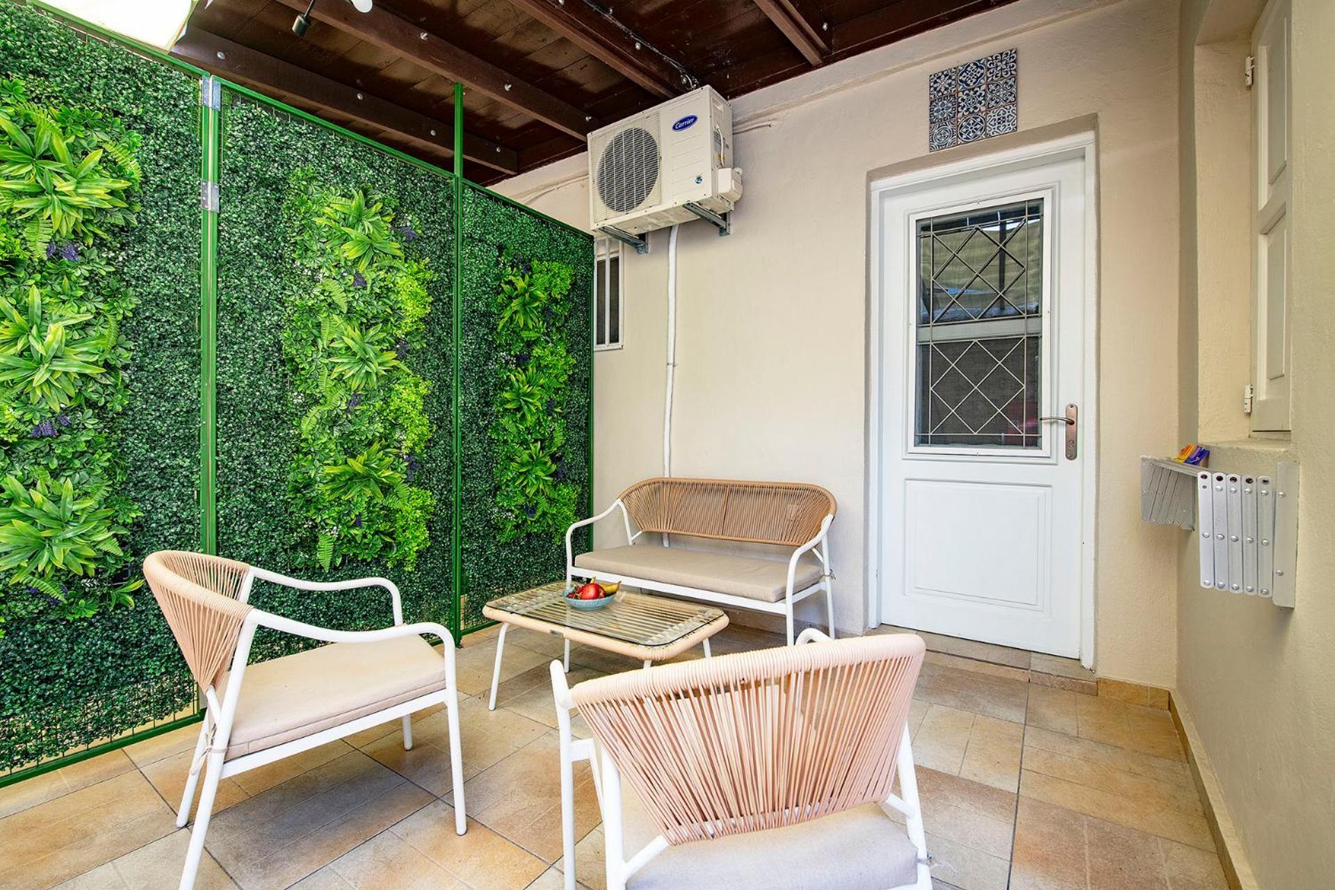 Old Town Corner Luxury Studios Rhodes City ภายนอก รูปภาพ